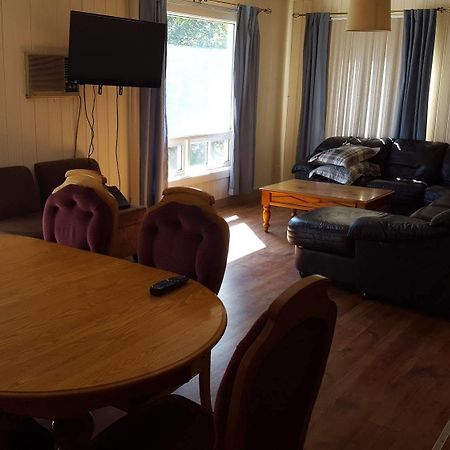 Parc Sutton Bay Park Hotel New Liskeard Екстериор снимка